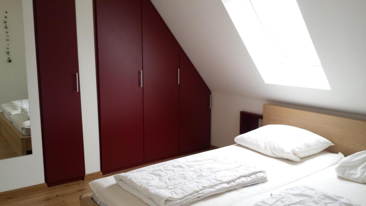 Haus Am Teich - Teichblick Apartment เฟมาร์น ภายนอก รูปภาพ