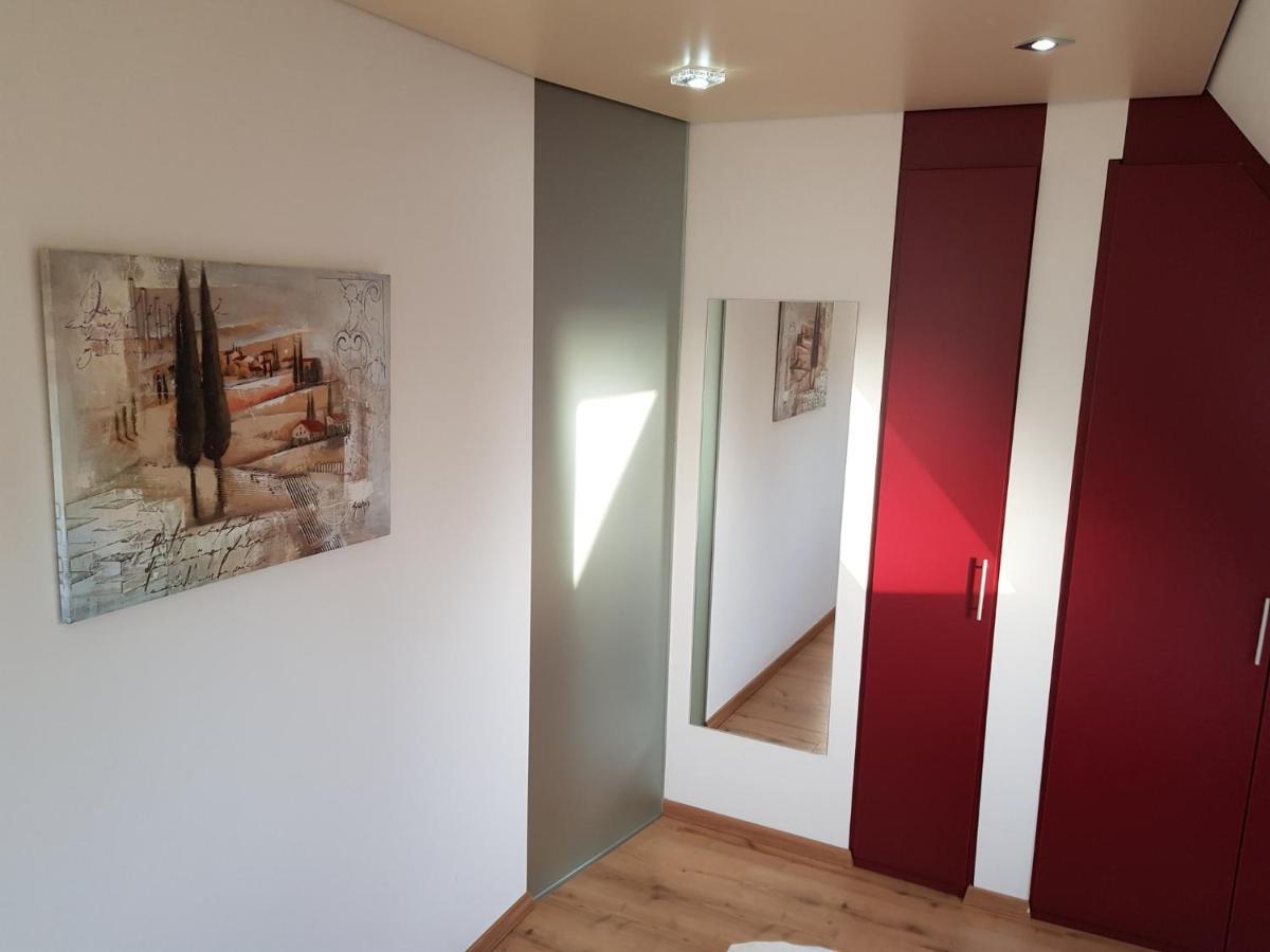 Haus Am Teich - Teichblick Apartment เฟมาร์น ภายนอก รูปภาพ